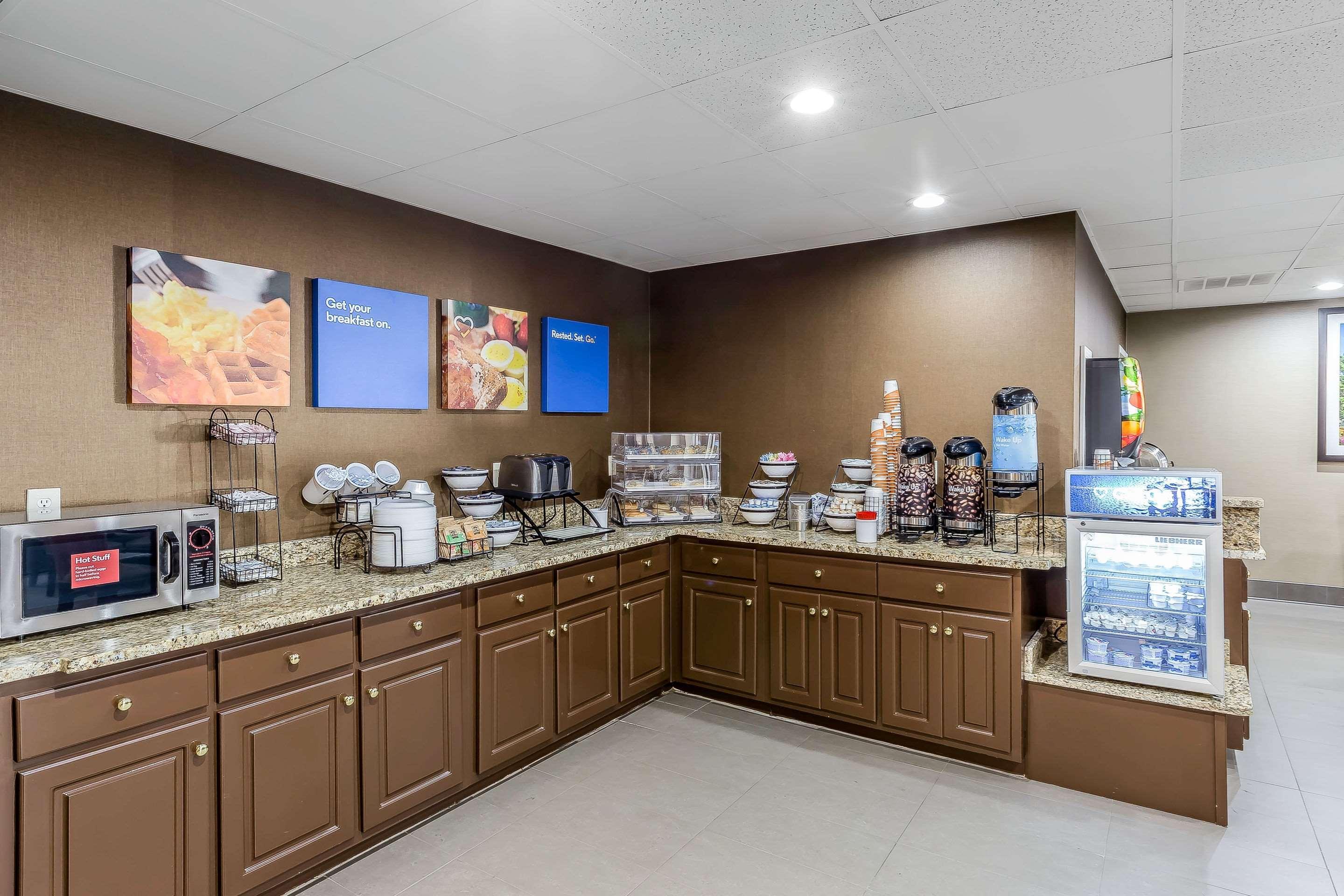 Comfort Inn & Suites Dalton Ngoại thất bức ảnh